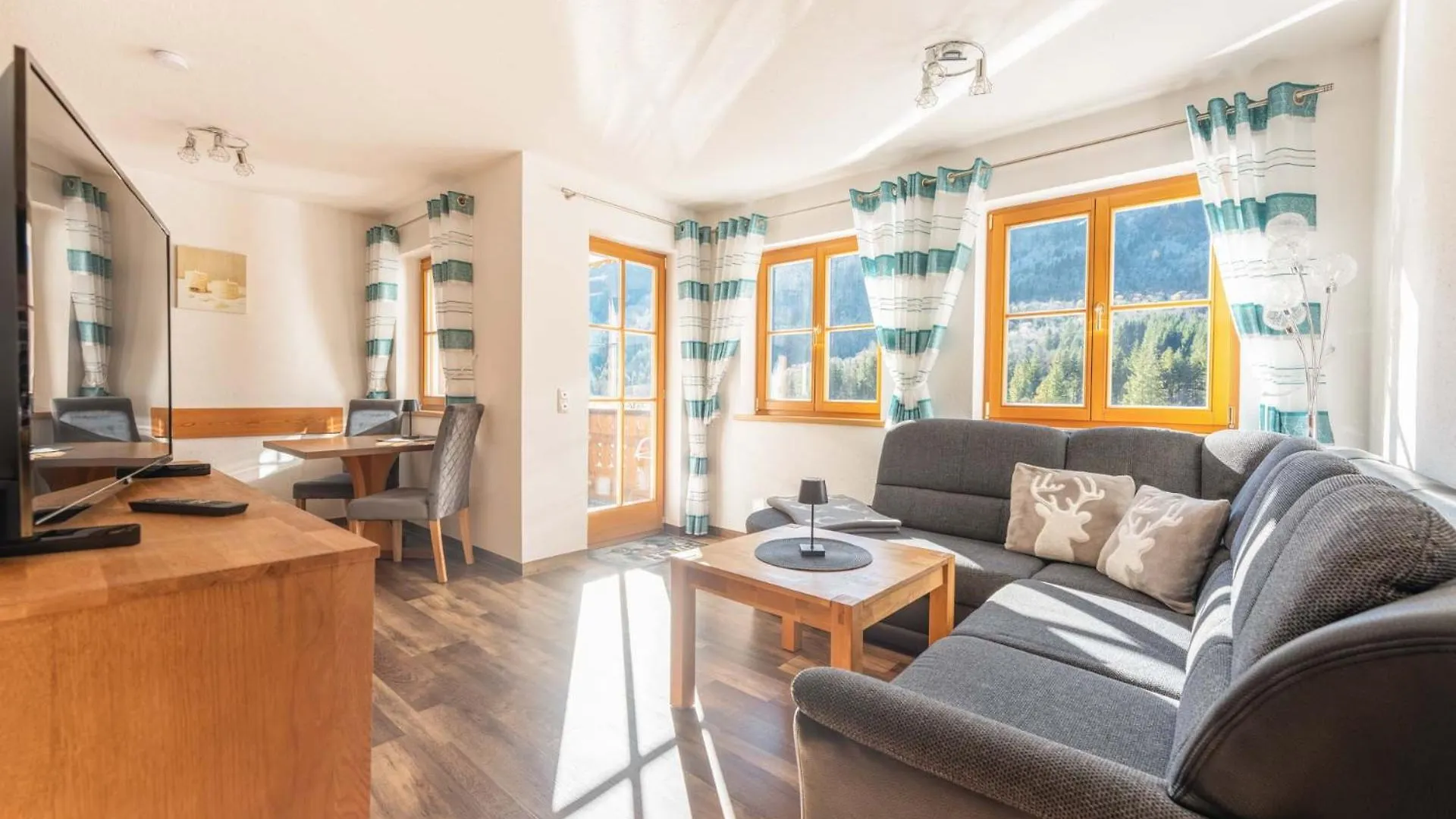Apartment Bergblick-Ferienwohnungen Bad Hindelang